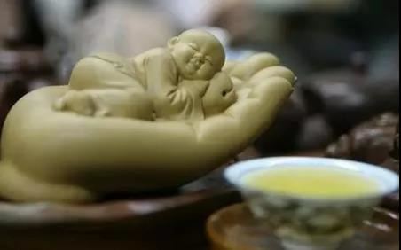 赠别陈东甫呈尚书钟公 - 乐雷发 - 唐代 - 诗词配图