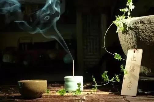 秋日书怀 - 武元衡 - 唐代 - 诗词配图
